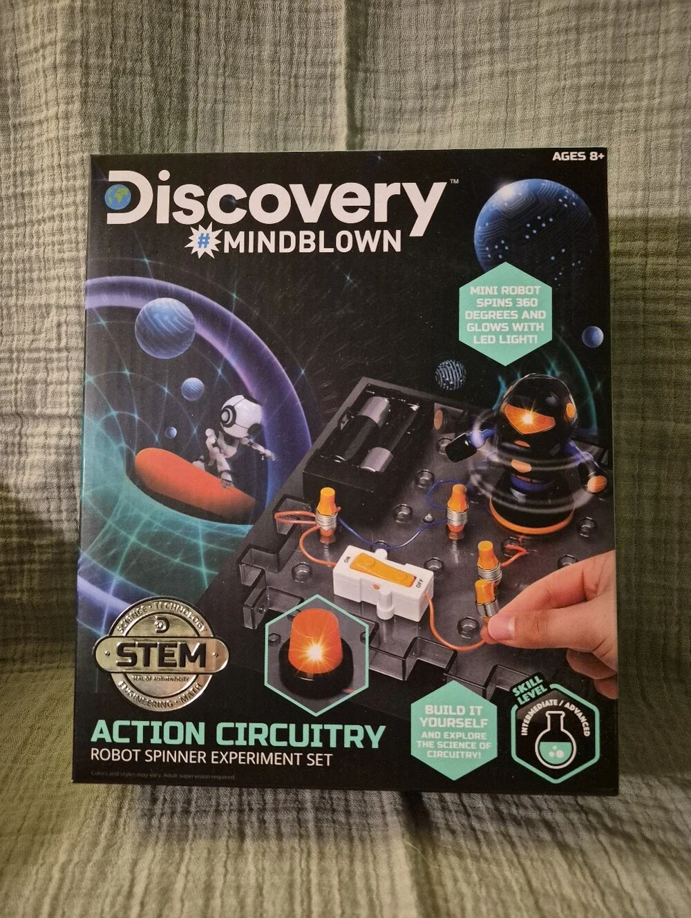 Discovery Action Circuitry Robot Spinner Experiment Set - Black & Orange-A